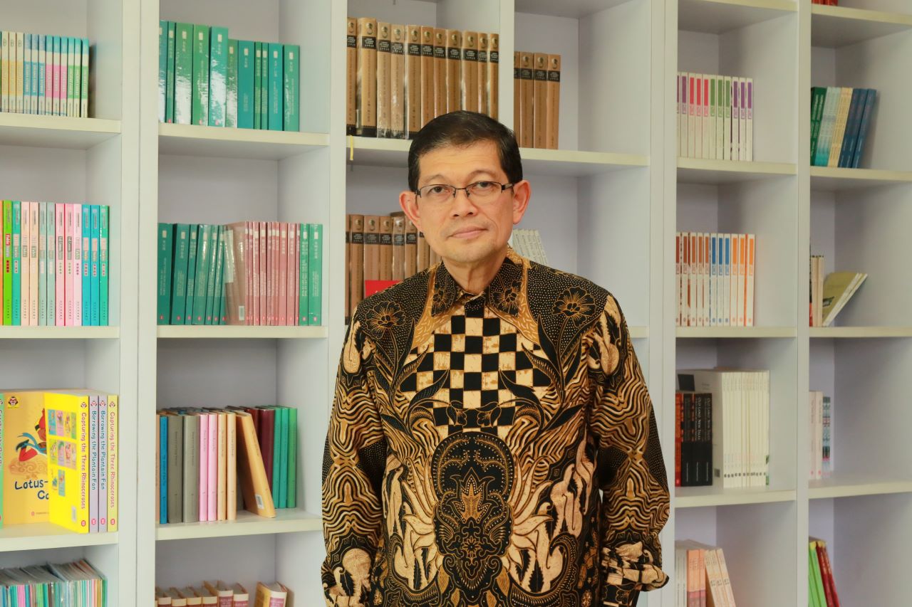 Dr. Ahmad Husin Lubis